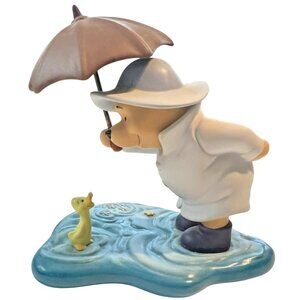 Disney Pooh & Friends Figurine "We'll Share Forever Whatever the Weather"